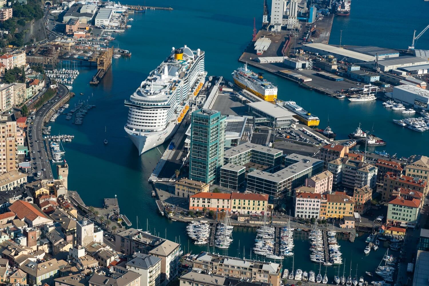 genoa cruise terminal msc