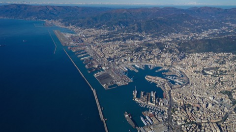 The Ports of Genoa guarantee the supply chain for essential goods