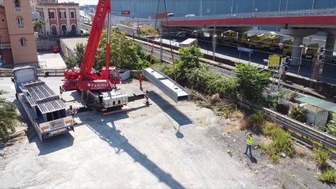 Cavalcavia Siffredi, da Brescia i primi 7 blocchi metallici