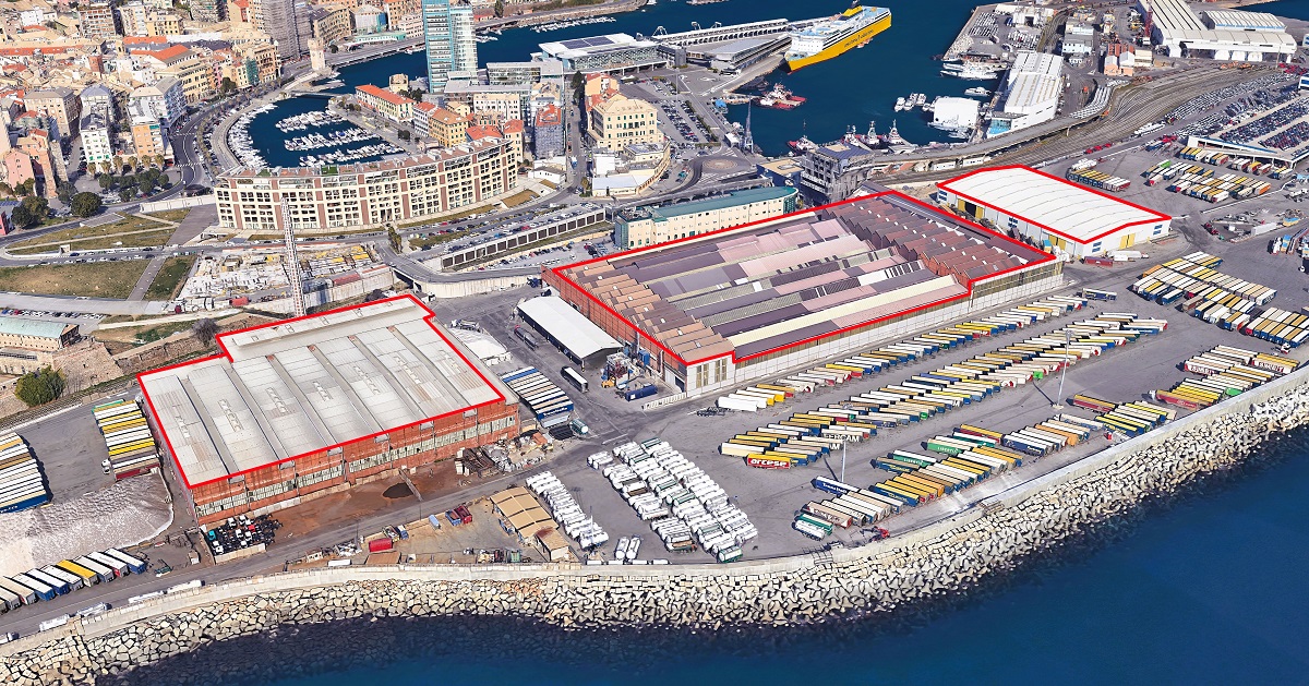 Realizzazione di impianti fotovoltaici sui capannoni del Porto di Savona – Zona terrapieno Sud