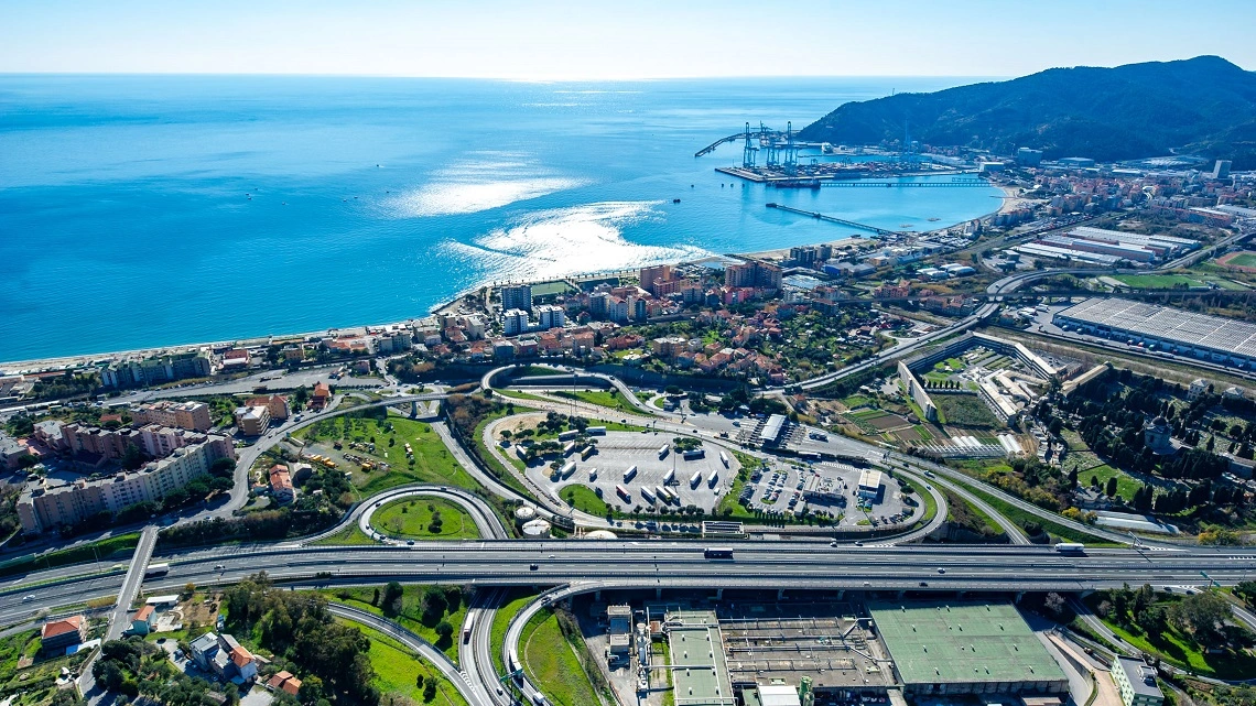 ZLS Porti e retroporti Genova: estensione aree Savona, Vado e Bergeggi per un sistema logistico-portuale più integrato, produttivo e attrattivo