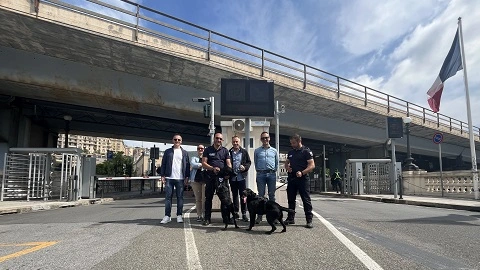 Unità cinofile in azione al Porto di Genova: concluse le prime prove sperimentali