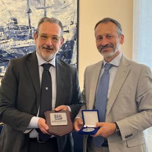 Commissario_Paroli_incontra_agenti_marittimi_genovesi_2_original